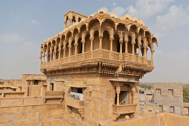 camp in Jaisalmer,best desert camp in Jaisalmer,jaisalmer tour package,camp in sam sandune,Jeep Safari Jaisalmer